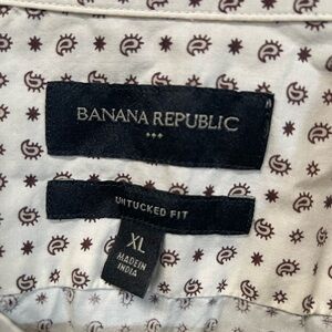 Banana Republic White and Brown Paisley Shirt